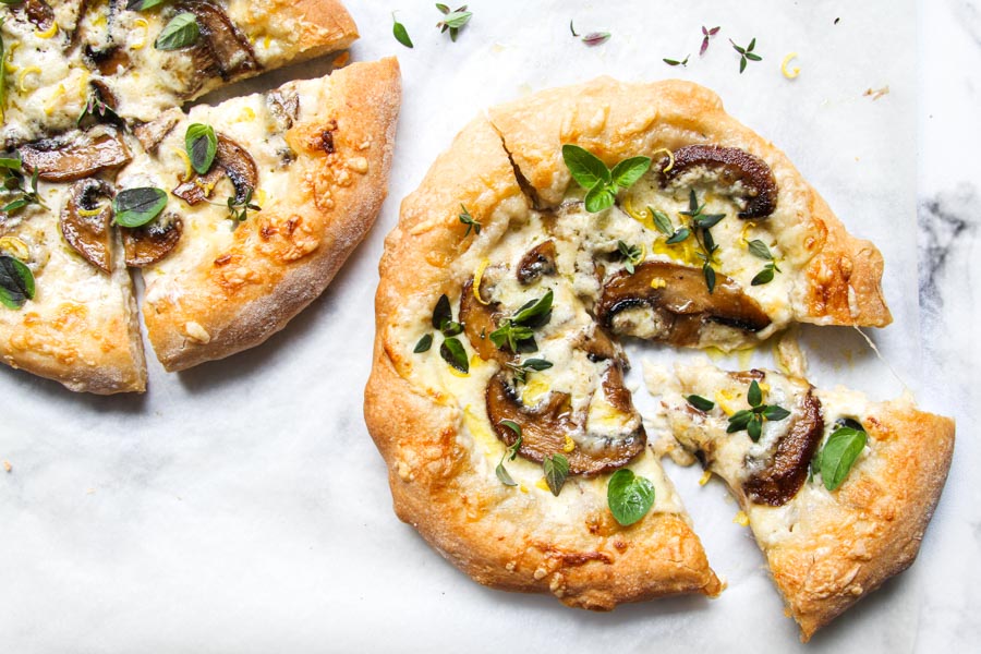 White mushroom cheese pizza recipe