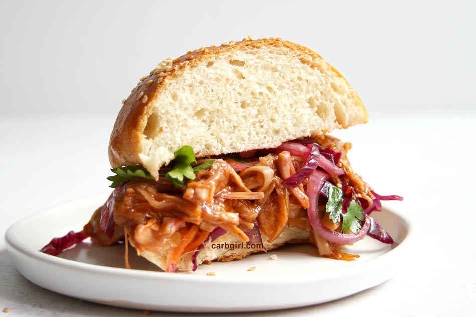 Sliced pulled jackfruit sandwich