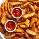 baked potato wedges with ketchup